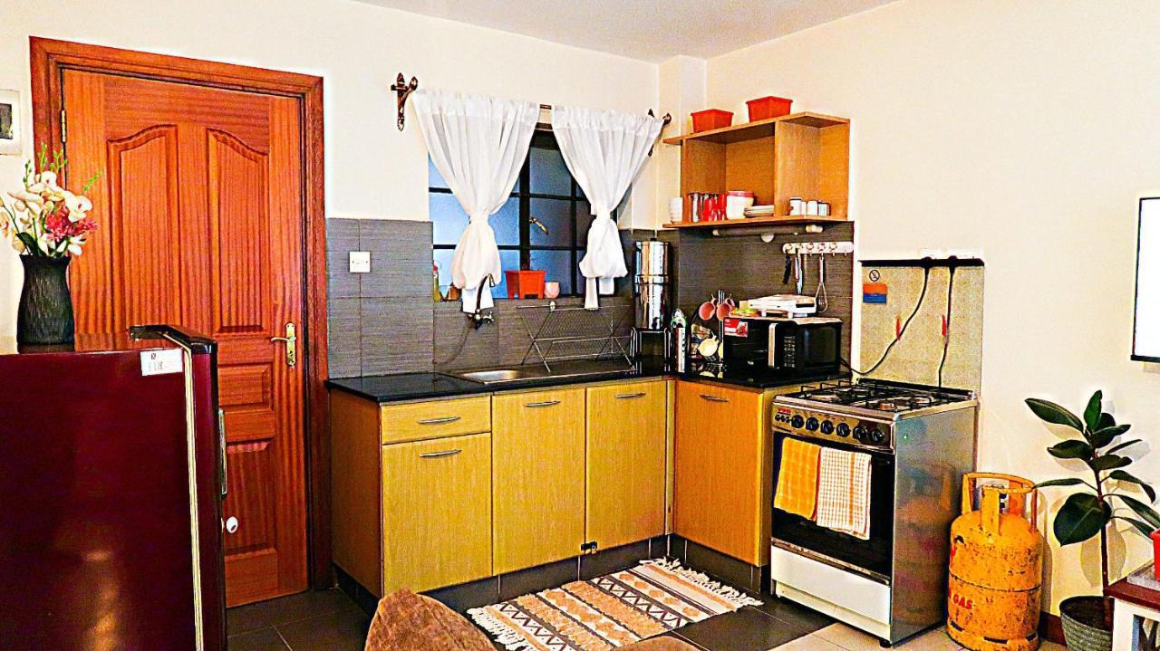 Home And Away Cozy Studio Apartment Number 407 Nairobi Bagian luar foto